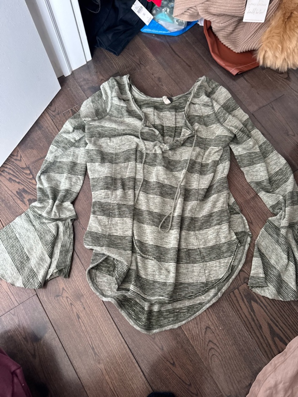 Free people top bell sleeves XS